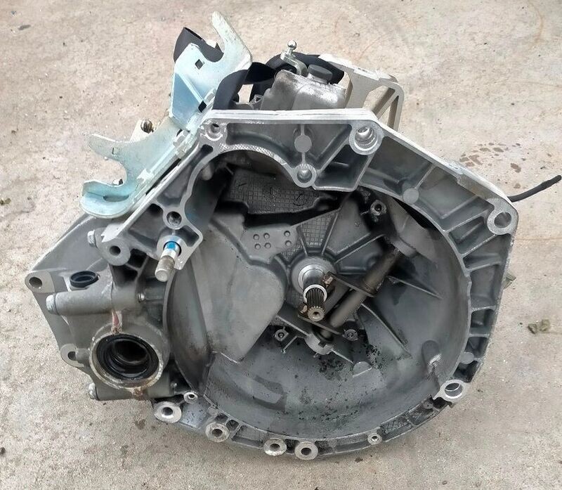 Cambio 55241434 FIAT PANDA III 1.2 Benzina 2010-2015  5M