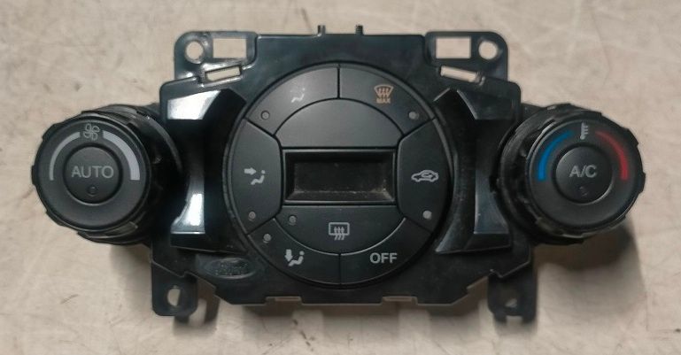Comando clima automatico 8A6T18C612  FORD FIESTA 2008-2016