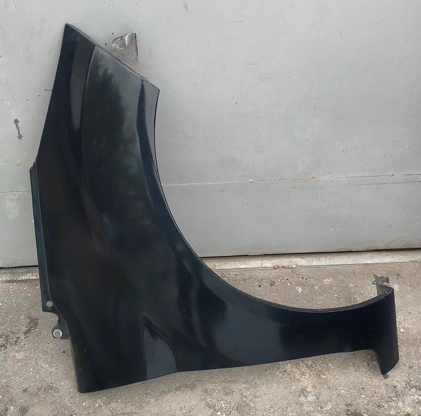 Parafango anteriore destro 8A61-A16015 FORD FIESTA 2008-2013