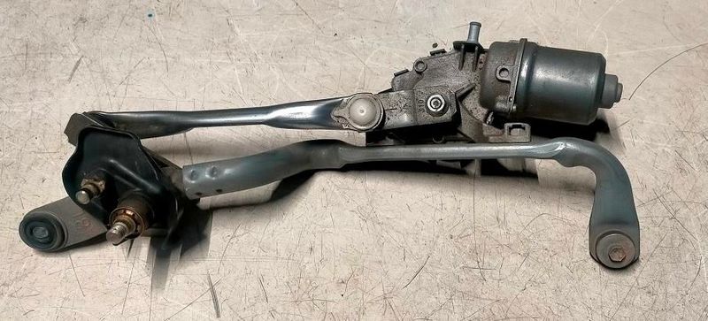Motorino tergicristallo anteriore 85110-0D191 TOYOTA YARIS HYBRID 1.5  2014-2017