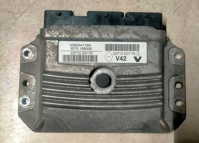Centralina ECU 237102071R-237103317R RENAULT CLIO 4  1.2 Benzina  2012-2019