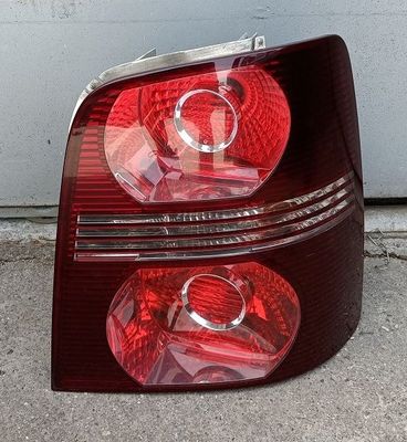 Fanale posteriore destro 1T0945096N  VOLKSWAGEN TOURAN 2006-2011