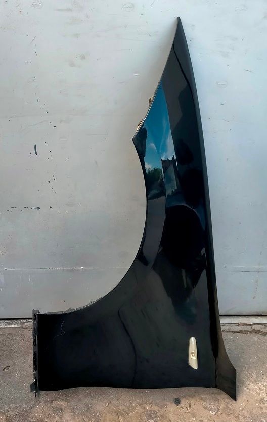 Parafango anteriore sinistro BMW Serie 1 E87 (2004-2010)