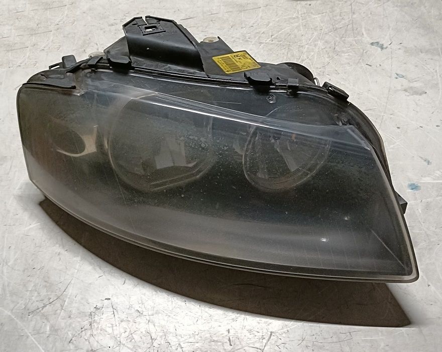 Fanale anteriore destro 0301206202 AUDI A3 8P 2.0  2003-2008