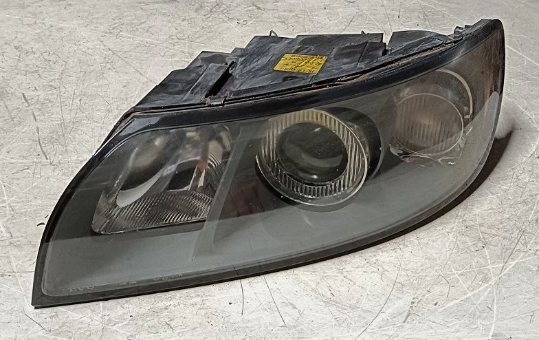 Fanale anteriore sinistro 30698885 VOLVO V50 (2004-2010) parabola grigia
