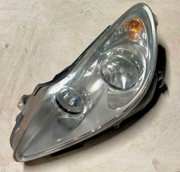 Fanale anteriore sinistro 89313290 OPEL CORSA D 2006-2011