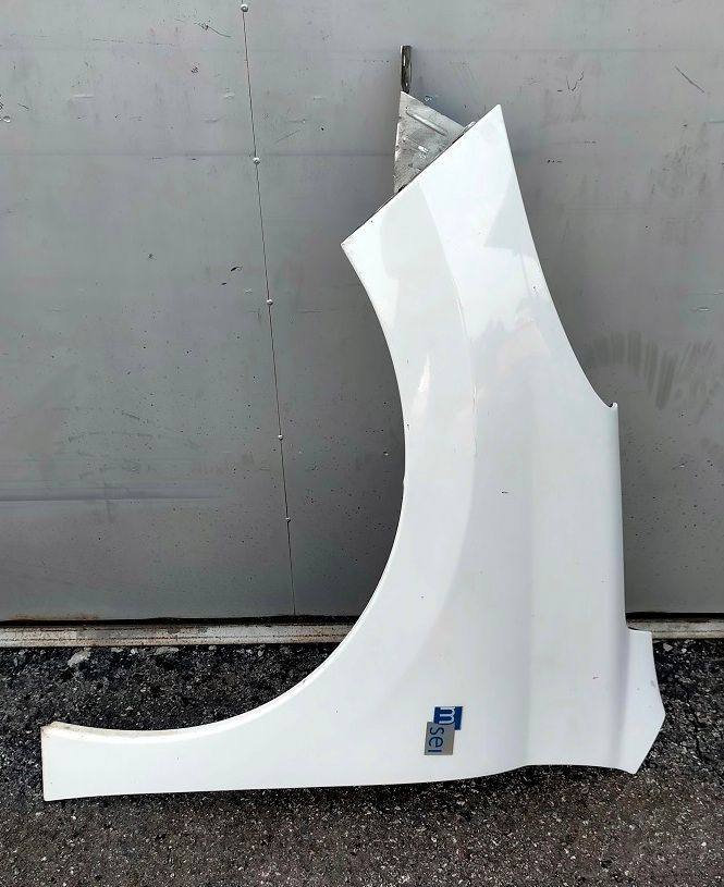 Parafango anteriore sinistro PEUGEOT 207  2007-2011
