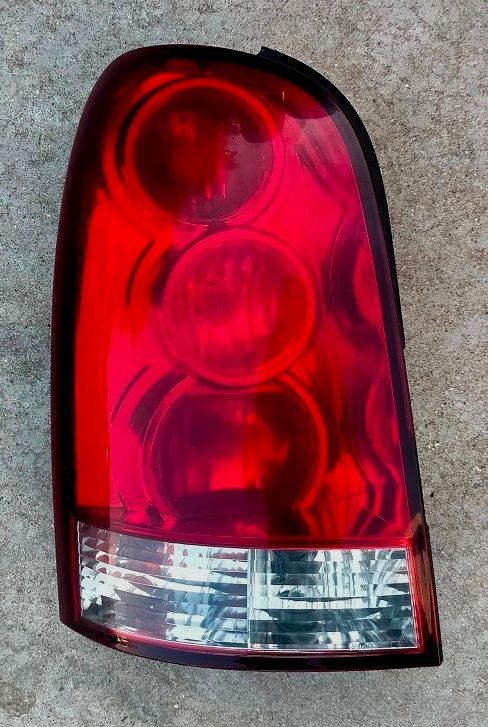 Fanale posteriore sinistro 8360108B12 SSANGYONG REXTON 2002-2006