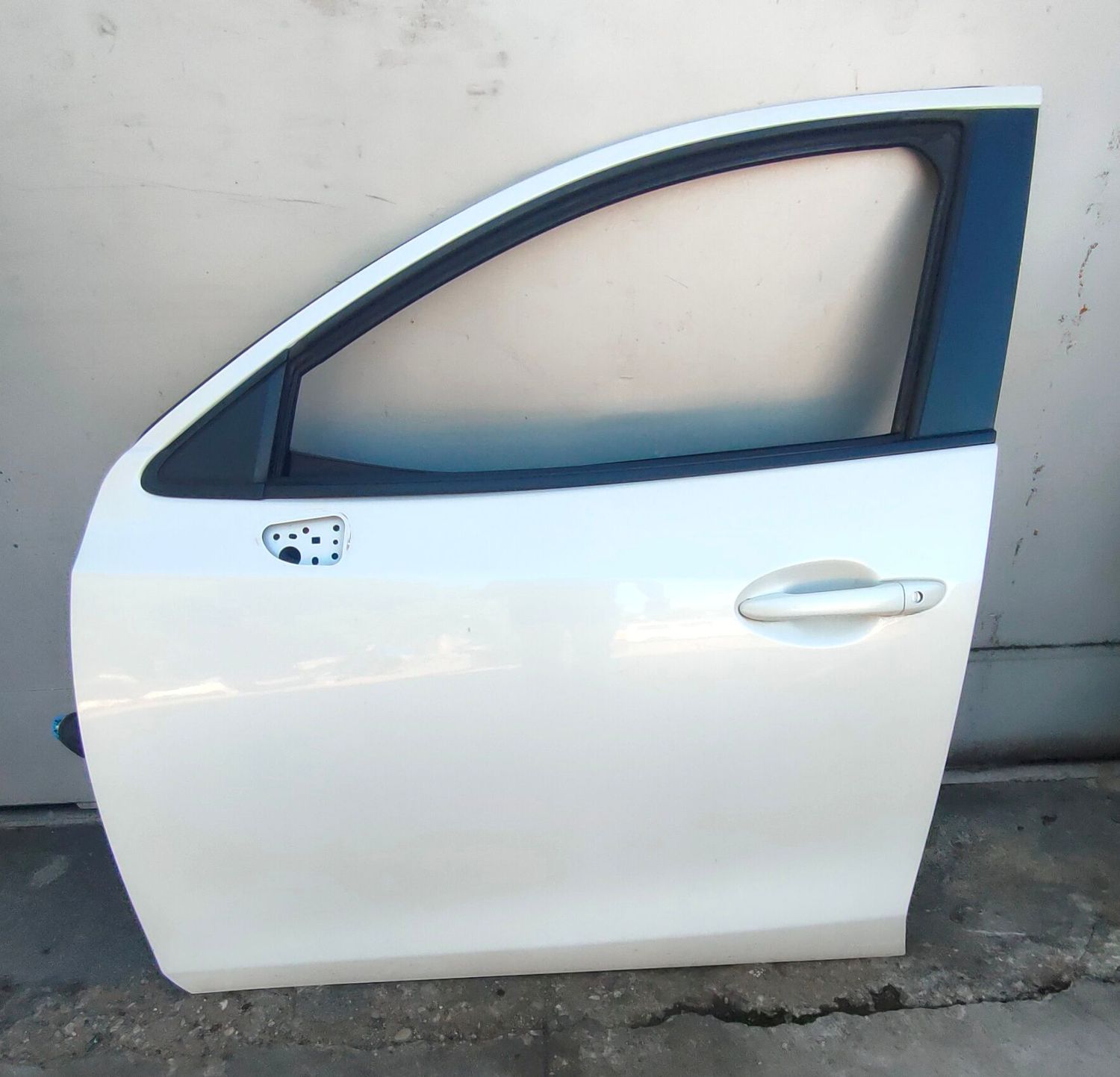 Portiera anteriore sinistra MAZDA 2 1.5 16V Skyactiv-G (66kw)- (14>)