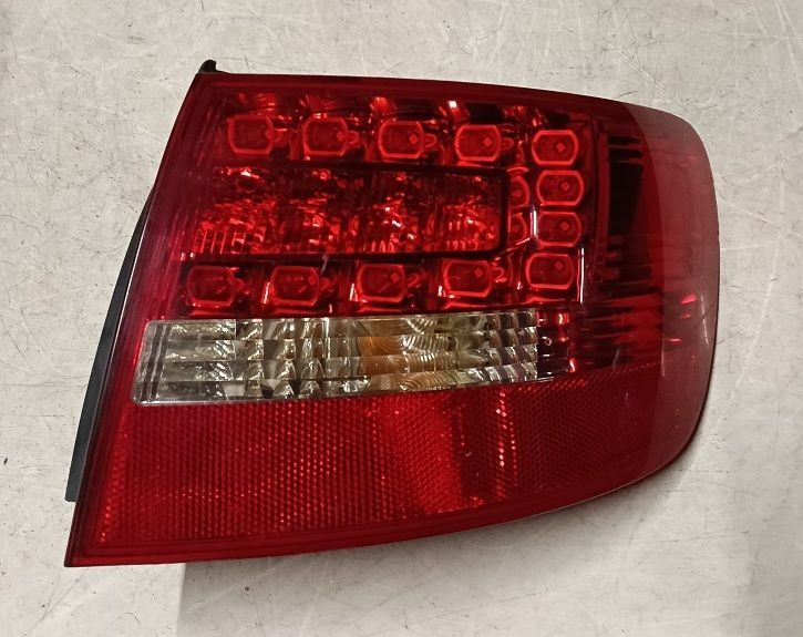 Fanale esterno posteriore destro 4F9945096 AUDI A6 4F5 Avant (04>12)  LED