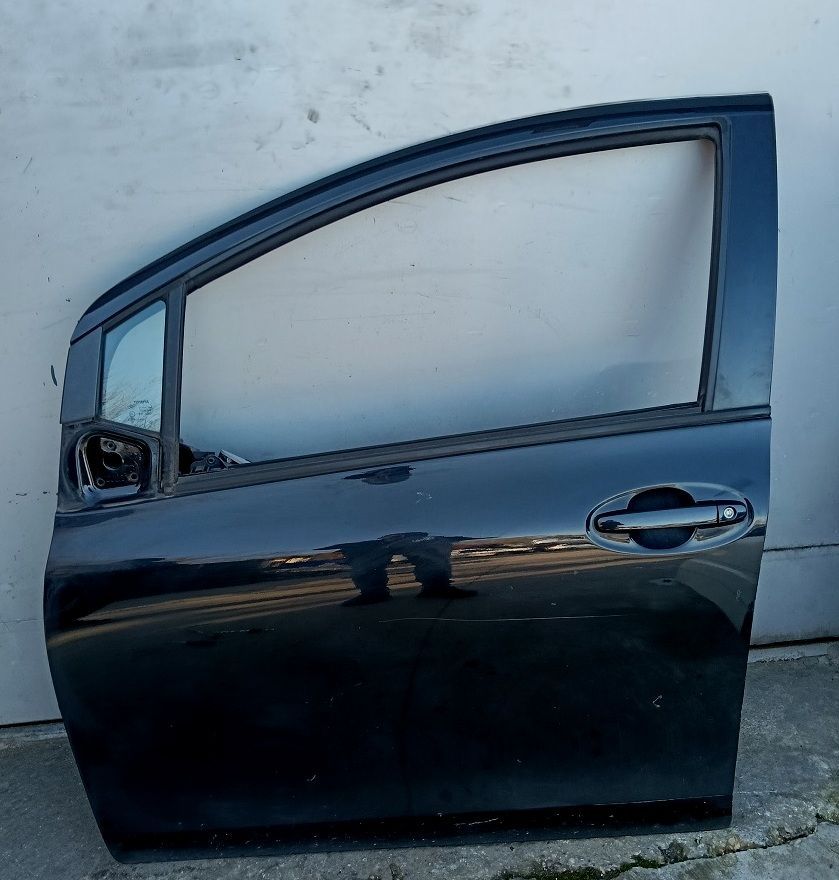 Portiera anteriore sinistra TOYOTA YARIS 2005-2008