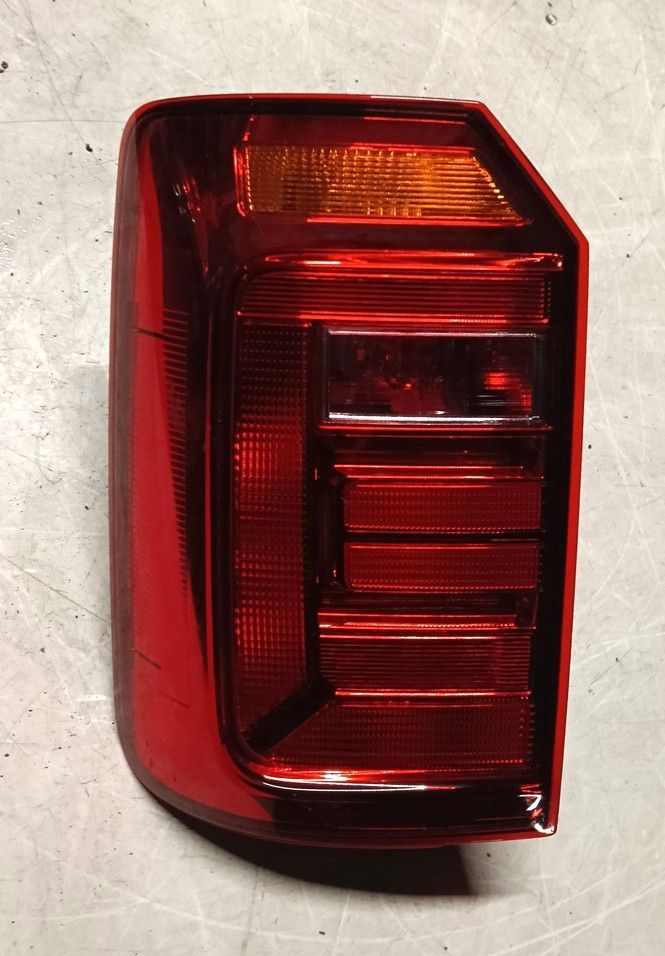 Fanale posteriore sinistro 2K1945095N VOLKSWAGEN CADDY 2.0 Tdi  2015-2020  Portellone