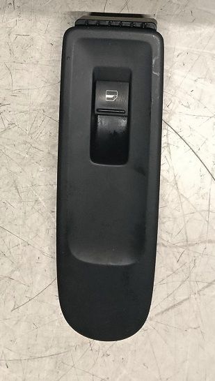Pulsantiera anteriore destra  5K0867256 VOLKSWAGEN GOLF 6  2008-2012