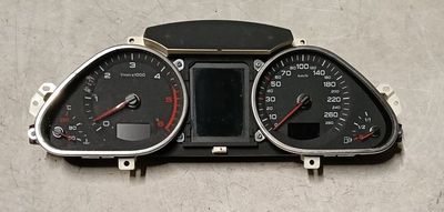 Quadro strumenti 4F0920933L AUDI A6 C6  2.0 Tdi  (2004-2012)