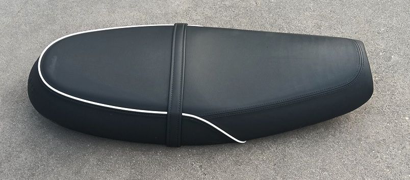 Sella TRIUMPH BONNEVILLE 900 T100 (2021-2024)