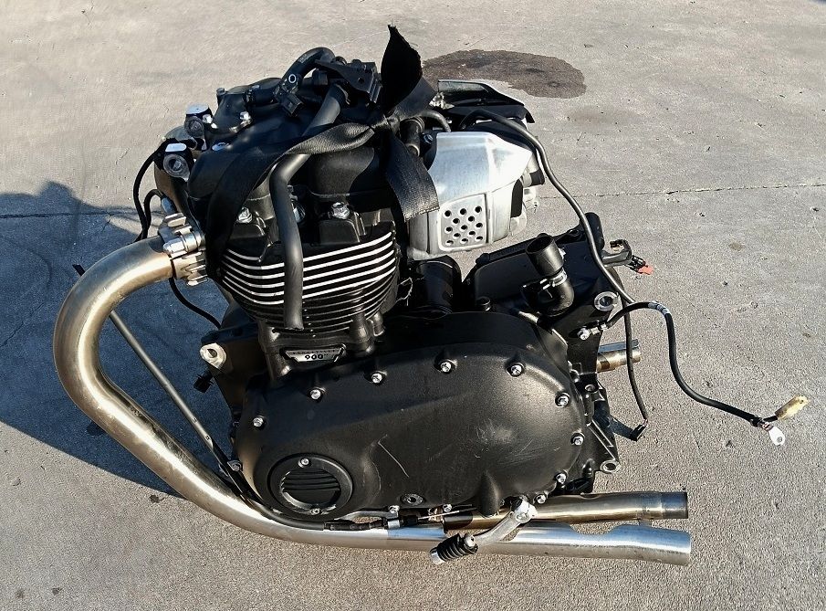 Motore G completo TRIUMPH BONNEVILLE T100  900 cc ( 2021-2025)