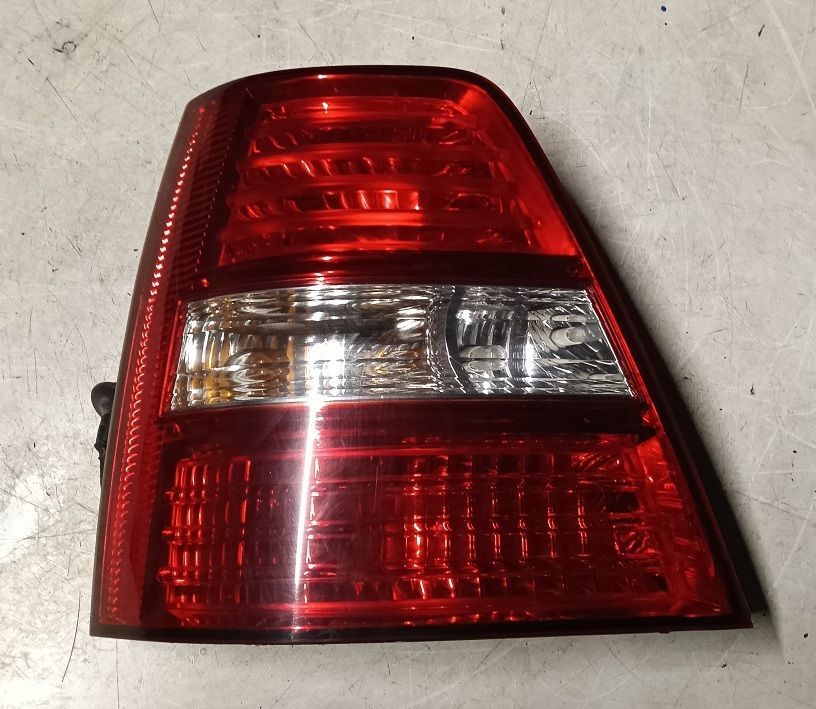 Fanale posteriore sinistro 924013E510 KIA SORENTO 2005-2009