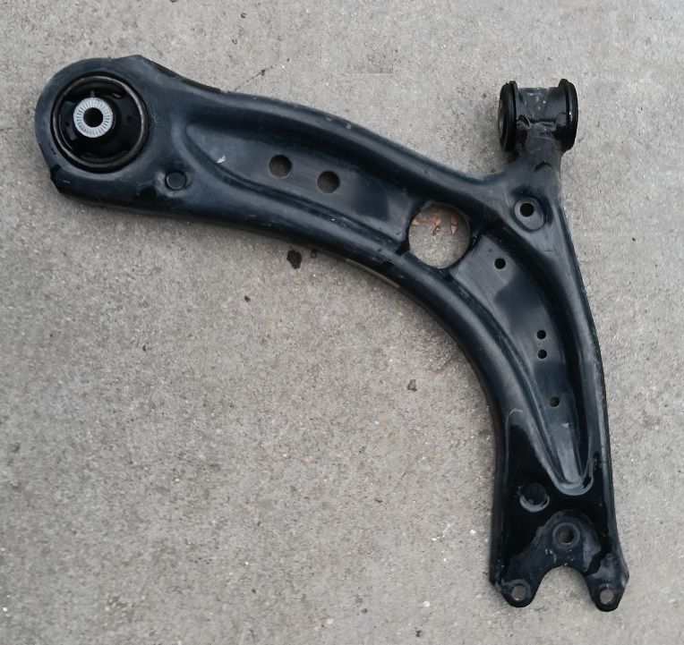Braccio oscillante destro 5WA407152 VOLKSWAGEN T-ROC 1.6 Tdi 2017-2021