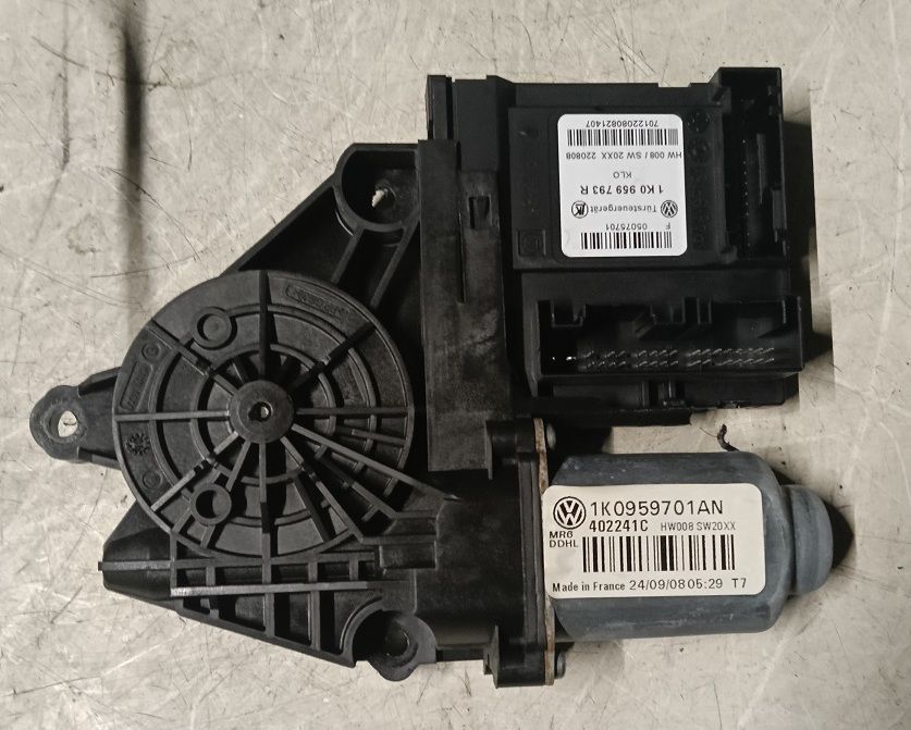 Motorino Alzavetro 3 porte sinistro 1K0959701AN VOLKSWAGEN GOLF 6 2008-2012