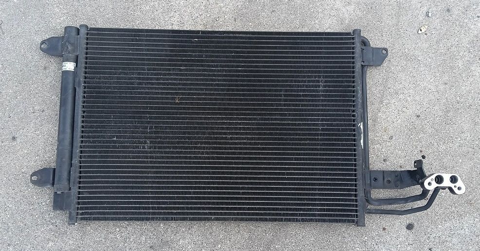Condensatore aria condizionata 1K0298403A VOLKSWAGEN GOLF 6 1.4 Tsi 2008-2012