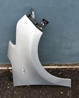 Parafango anteriore destro 9681809580 CITROEN C3 PICASSO 1.4  (2009-2014)