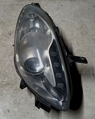 Fanale anteriore destro XENON  505202270- 46602748 ALFA GIULIETTA (2010-2013) Spinotto bianco