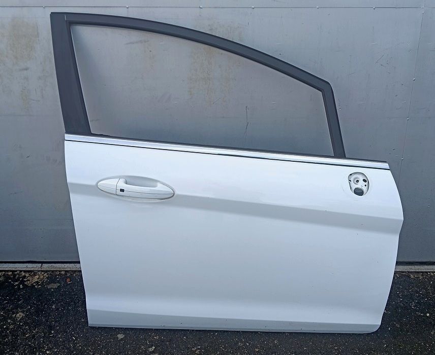 Portiera anteriore destra FORD FIESTA (2007-2016)