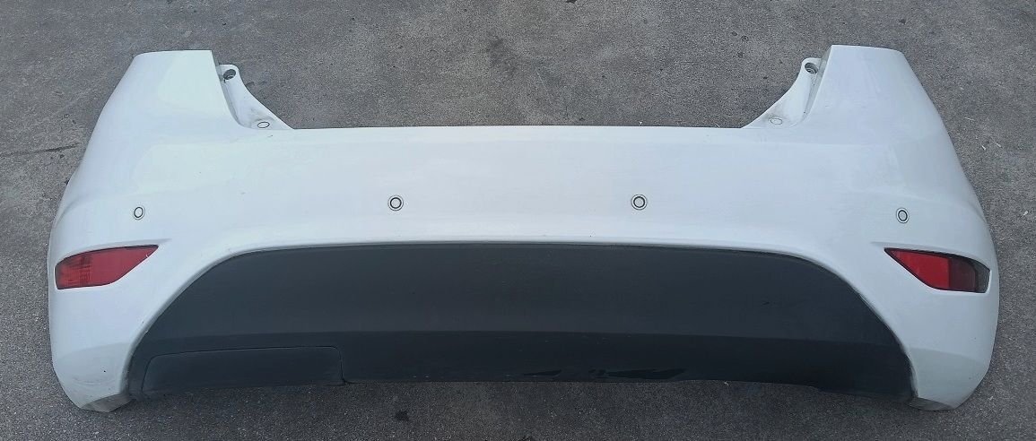 Paraurti posteriore con sensori 8A61-17D781  FORD FIESTA VI 2009-2015