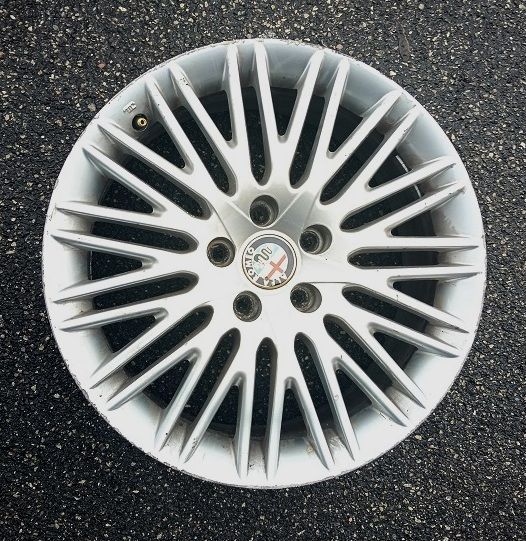Cerchio il lega 156093267  7.5 X 17  ET 41 ALFA GIULIETTA 1.6 Jtd  2010-2013