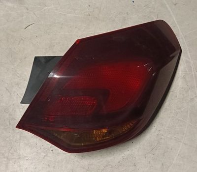 Fanale posteriore esterno destro OPEL ASTRA J (2010-2015)