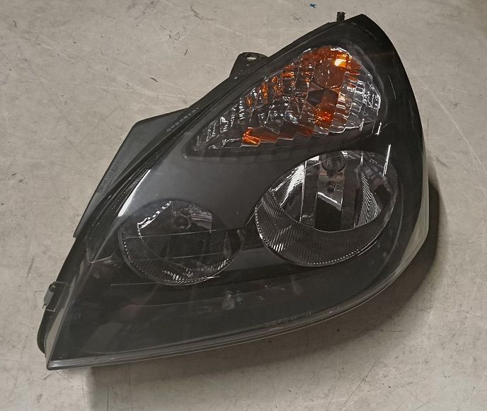 Fanale anteriore sinistro 7701054058 RENAULT Clio 2001-2006