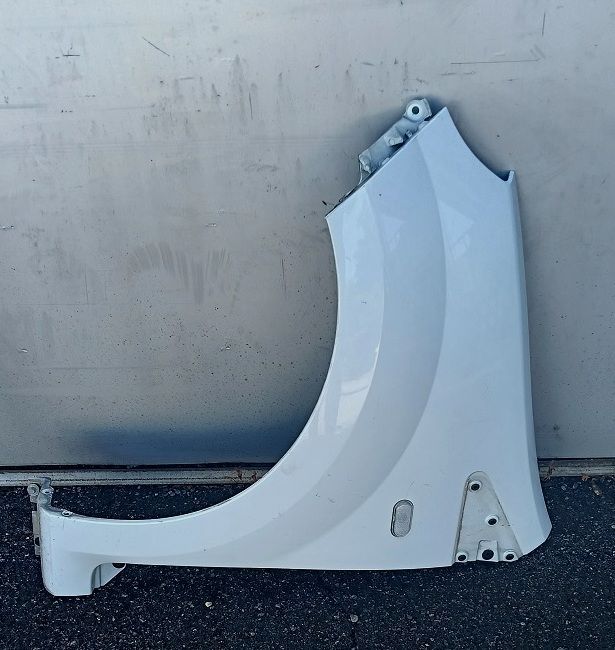 Parafango anteriore sinistro RENAULT TWINGO II 2007-2014