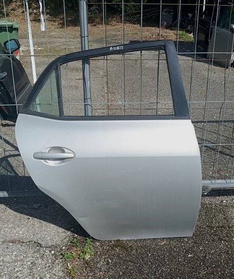 Portiera posteriore destra TOYOTA AURIS 2010-2012
