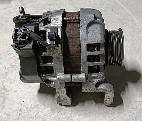 Alternatore 37300-04700 HYUNDAI I10  1.0 Benzina /GPL  2013-2017
