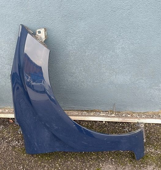 Parafango anteriore destro 8A61-A16015 FORD FIESTA 2008-2013