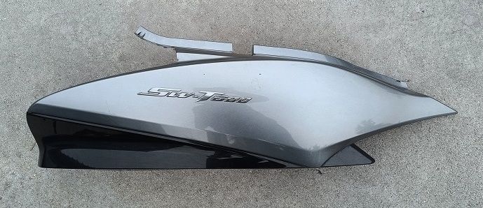 Carena laterale destra  83401MFT6405 HONDA SILVER SW T600  2009-2014