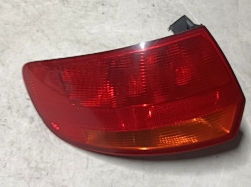 Fanale posteriore esterno sinistro 8P4945095 AUDI A3 Berlina 2003-2008