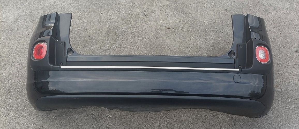 Paraurti posteriore 735522860 FIAT 500L 2012-2016 - Senza sensori Paraurti posteriore 735522860 FIAT 500L 2012-2016 - Senza sensori