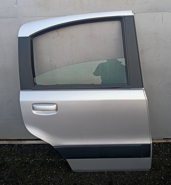 Porta anteriore destra FIAT PANDA 169 4X4 (2007-2010) Porta anteriore destra FIAT PANDA 169 4X4 (2007-2010)
