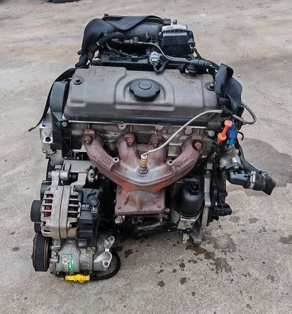 Motore KFV CITROEN C3 1.4 Benzina 54 Kw (2002-2010) Motore KFV CITROEN C3 1.4 Benzina 54 Kw (2002-2010)