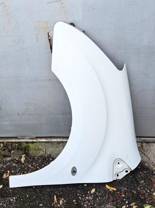 Parafango anteriore sinistro CITROEN BERLINGO 2008-2012