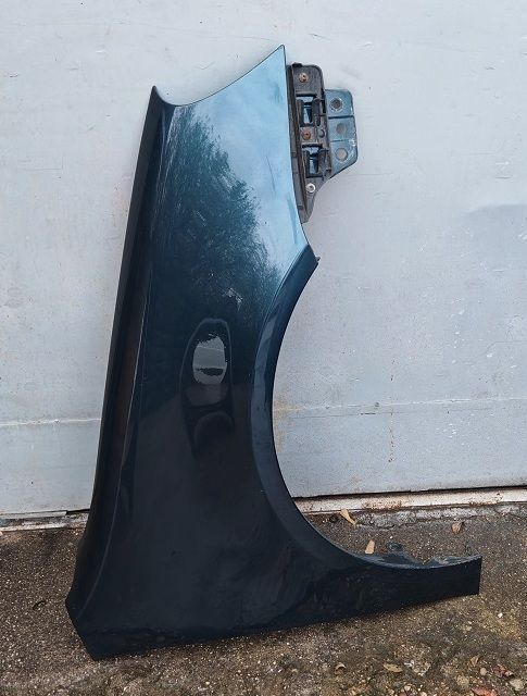 Parafango anteriore destro VOLKSWAGEN GOLF 5 2003-2008 Parafango anteriore destro VOLKSWAGEN GOLF 5 2003-2008