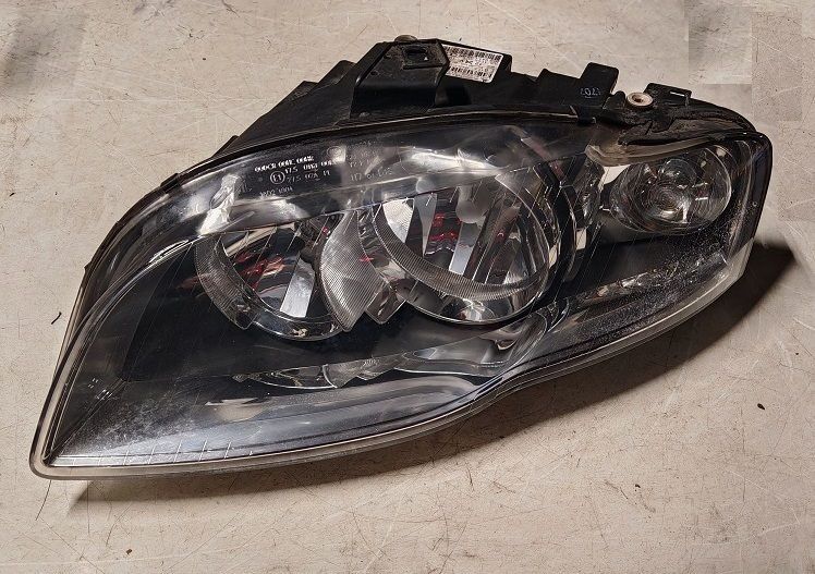 Fanale anteriore sinistro 8E0941003BK AUDI A4 Avant (2004-2007) Freccia bianca