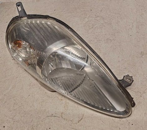 Fanale anteriore  destro 89101373 FIAT GRANDE PUNTO 1.2 Benzina 2007-2010-Spinotto bianco