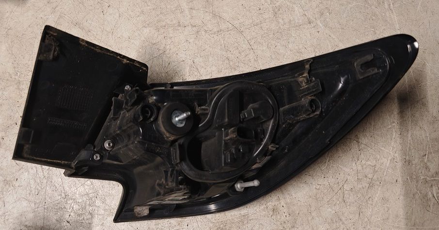 Fanale posteriore esterno sinistro 39015943 OPEL ASTRA K 1.4 Turbo (2015-2022) Non Led