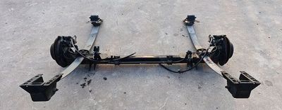 Assale posteriore completo di balestre RENAULT MASTER 2.3 Dci 2014-2019 Assale posteriore completo di balestre RENAULT MASTER 2.3 Dci 2014-2019