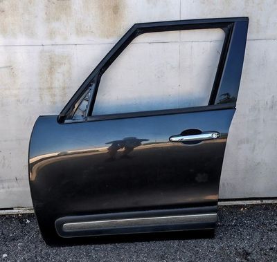 Porta anteriore sinistra FIAT 500L 1.3 Mjt 2012-2016 Porta anteriore sinistra FIAT 500L 1.3 Mjt 2012-2016
