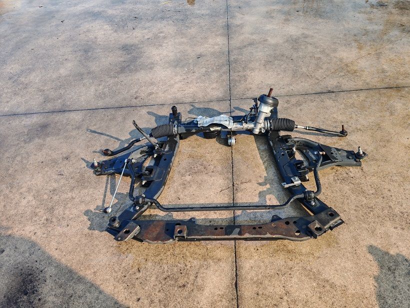 Assale anteriore completo 544045767R DACIA DUSTER 1.5 Dci 2013-2017 Assale anteriore completo 544045767R DACIA DUSTER 1.5 Dci 2013-2017