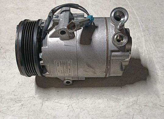 Compressore A/C 93169380 OPEL CORSA -MERIVA 1.4 Benzina (2005-2010)