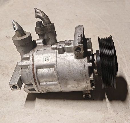 Compressore A/C 699357 VOLKSWAGEN GOLF 6 2.0 Tdi 2008-2012